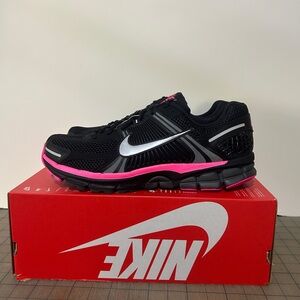 Nike Air Zoom Vomero 5 ‘Black Pink Blast’
